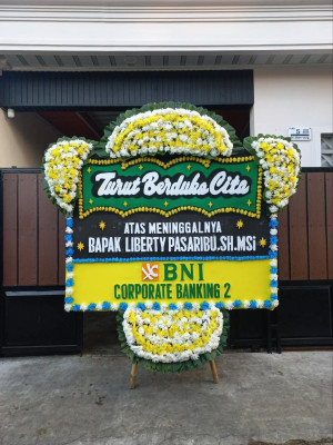 Papan Bunga Duka di Bantan Timur