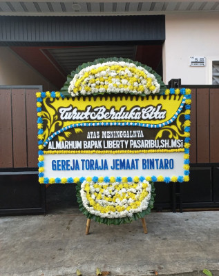 Papan Bunga Duka di Bantan Timur
